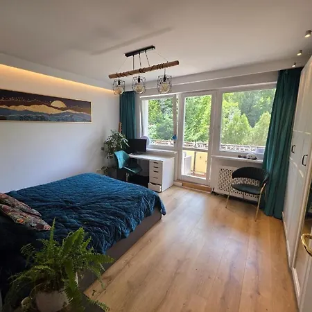 Deluxe With 2 Bedrooms And Fireplace - Perfect Location - Quiet-new Warschau