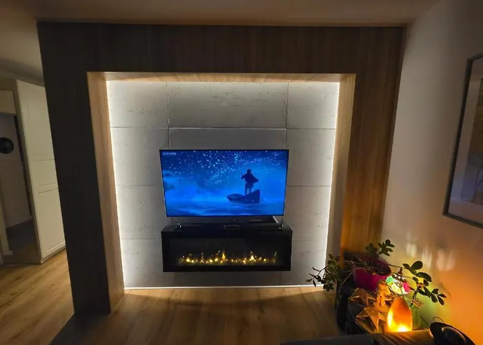 Deluxe With 2 Bedrooms And Fireplace - Perfect Location - Quiet-new Апартаменты *