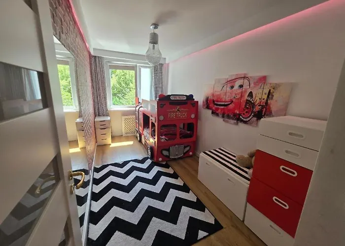 Deluxe With 2 Bedrooms And Fireplace - Perfect Location - Quiet-new